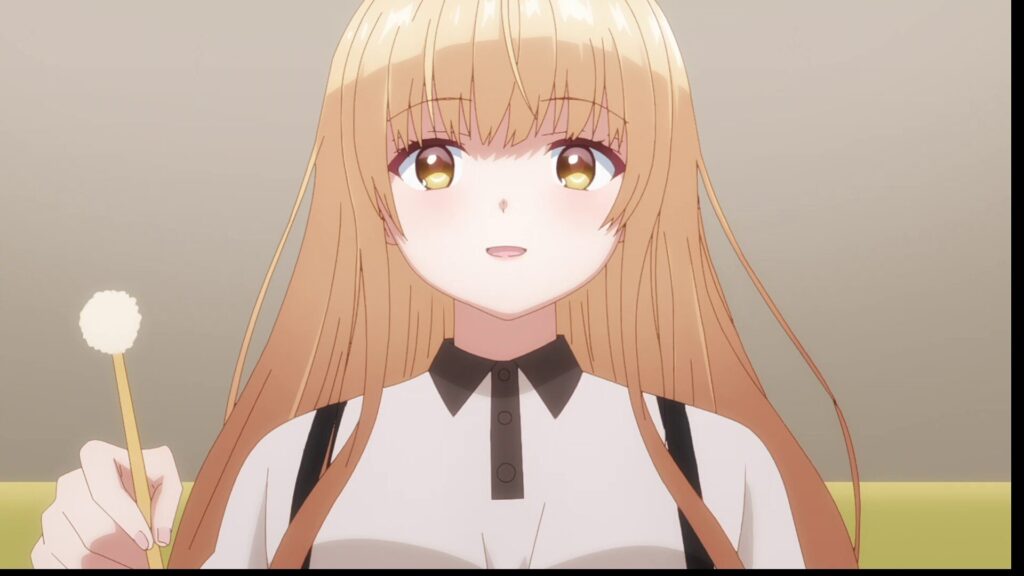 『お隣の天使様』第11話。梵天付きの耳かきを手に持ち、優しく微笑みながらこちらを見つめる椎名真昼の正面カット。