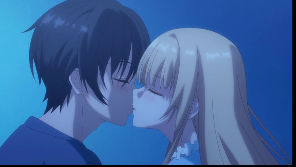 『お隣の天使様』第2期 第3話。青い月光が差し込む静寂の中、目を閉じて唇を重ねる藤宮周と椎名真昼。これまでの孤独や「心の防壁」をすべて溶かし合い、互いの誠実な想いが結実した決定的なキスシーン。二人の魂が初めて完全に重なり合った、美しく幻想的なシーンカット。